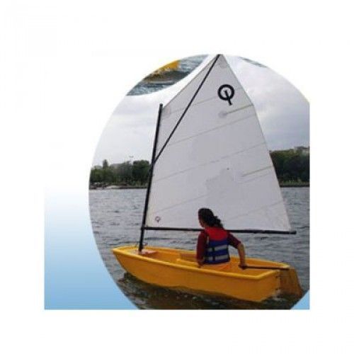 Plastik Optimist Tekne